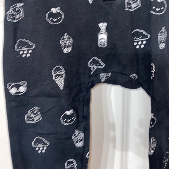 Whistle & Flute Boys slouched onesie - Picture 5 of 7